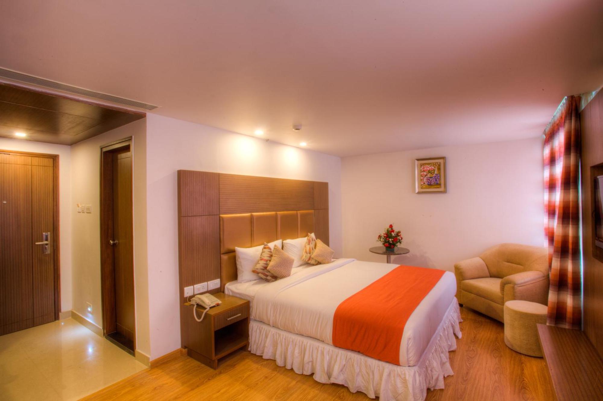 The Atrium Boutique Hotel Майсур Экстерьер фото