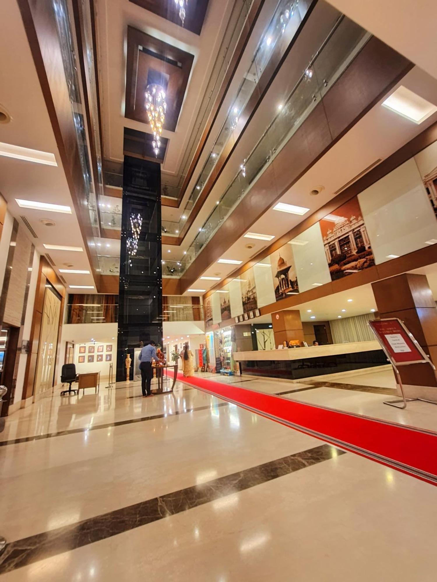 The Atrium Boutique Hotel Майсур Экстерьер фото